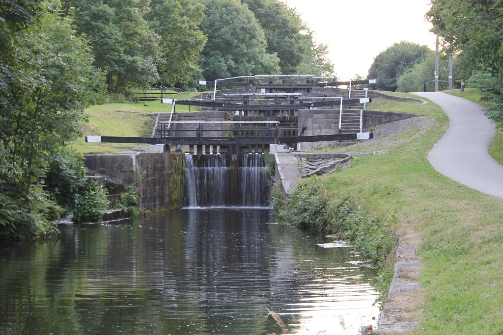 4 Tier Lock by Clive Abbey