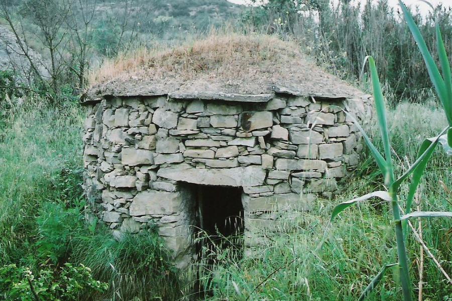 Barraca de Pedra Seca by castelletdebages