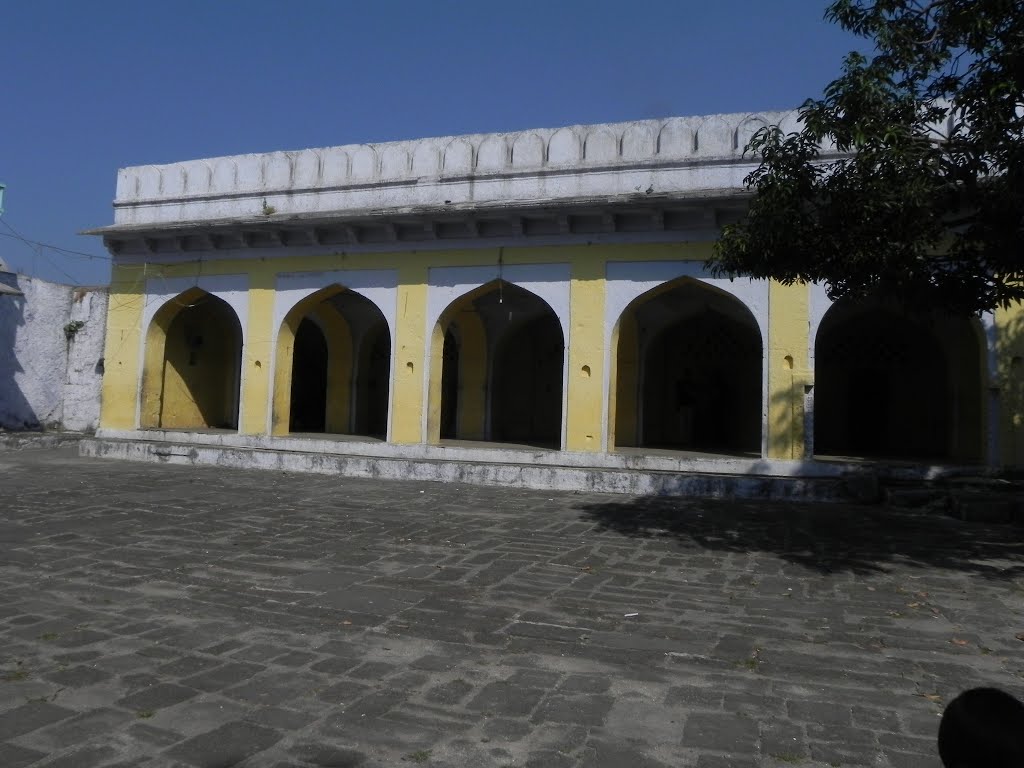 Holy Structures at Khultabad by sban1998