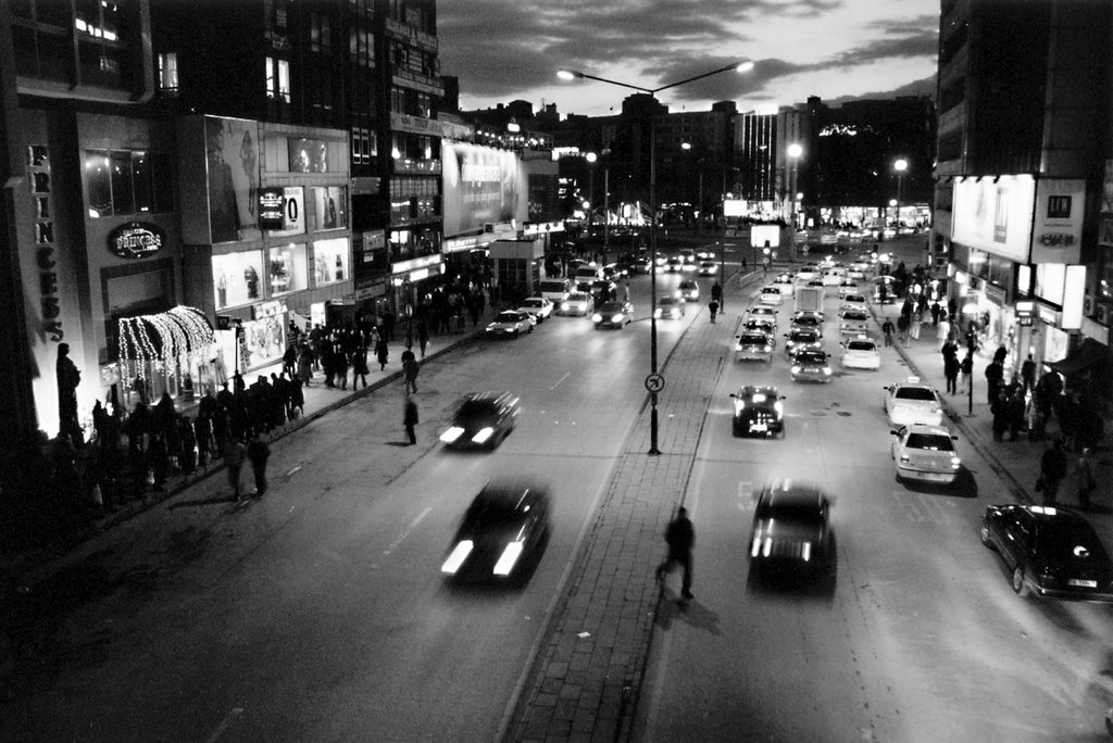 Busy street in Kizilay by Miika Kostamo