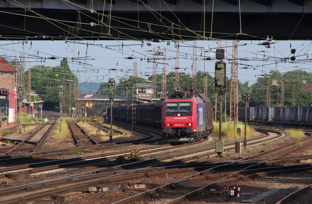 SBB Cargo 482 034 vor einem SaarRail Zug - 14.07.2013 by Erhard66802