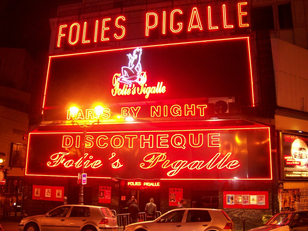 Paris, Folies Pigalle by Bredy 46