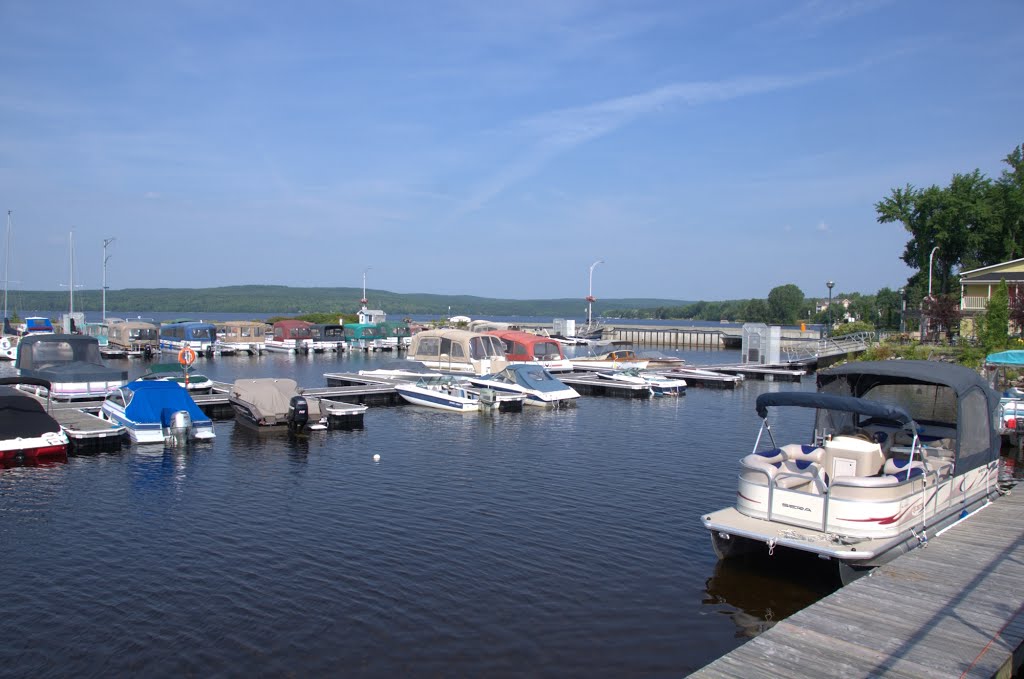 Marina de Lac-Mégantic by Alain Rodrigue