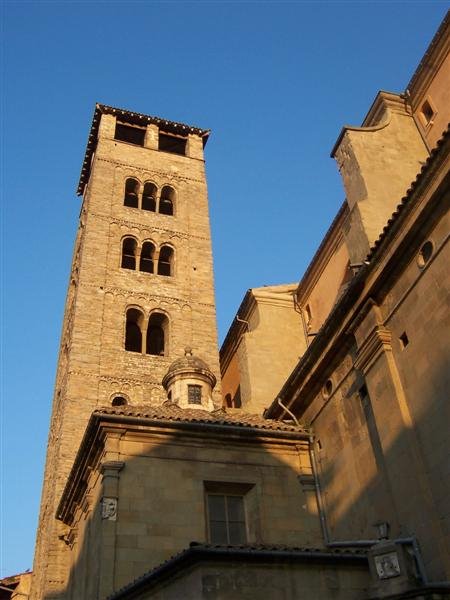 Campanar de la catedral de Sant Pere by ilovecat