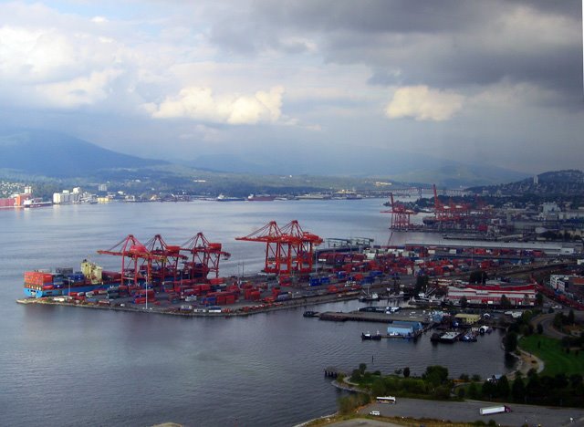 Harbour in Vancouver by Martin Holm