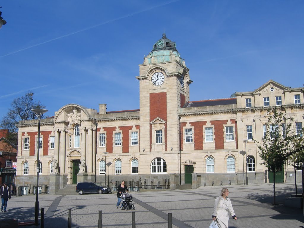 Kings Square, Barry by gdgraphics