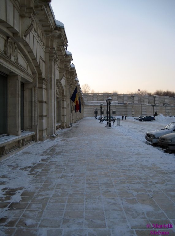 Bucharest - View from the parking of Nicolae Ceauşescu palace by Stefano Martelli