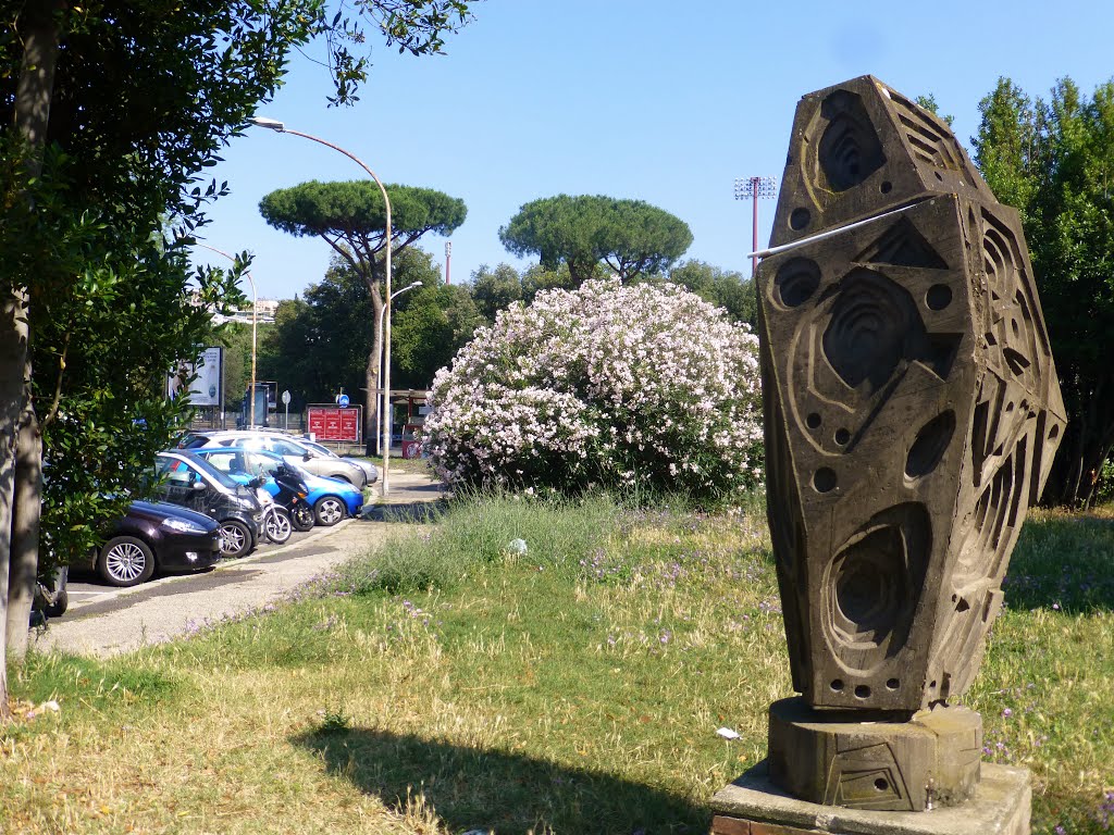 Monument ved Palazzetto Della Sport by H.Jelstad