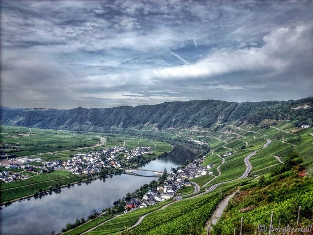 Blick Abwärts zur Mosel by ☼❄ bergkristall ❆☼