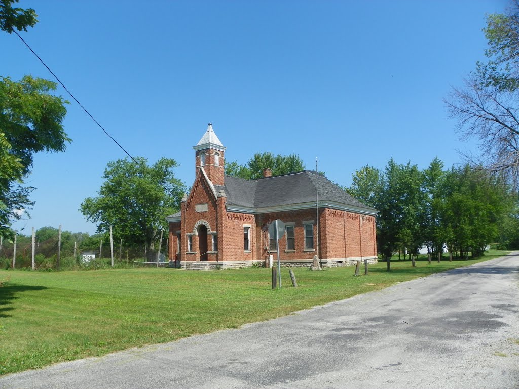 New Corydon School by MikeFromholt