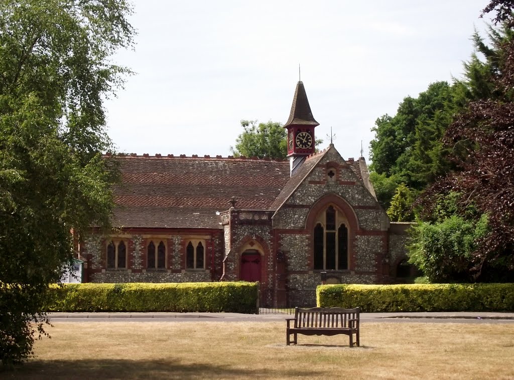 Rowlands Castle, Church on the Green by tonywatson