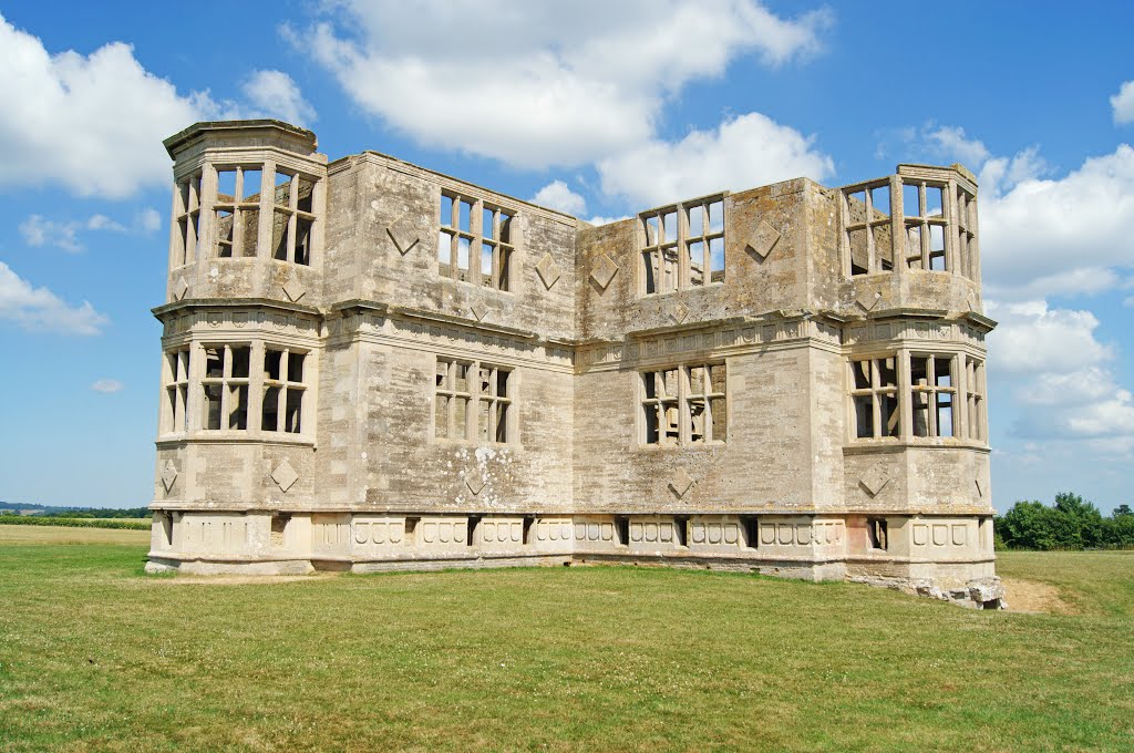 Lyveden New Bield 10 by coljay72