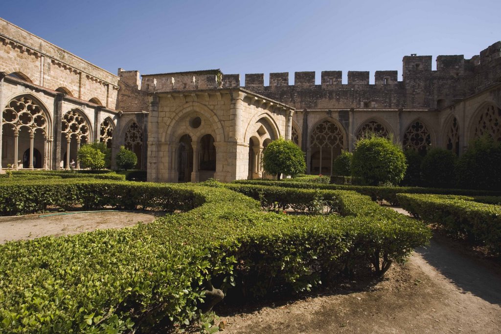 Santes Creus (Claustro) by Feralvear