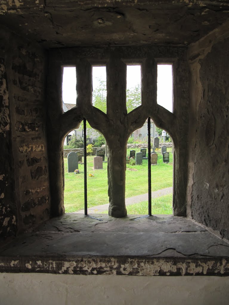 St Bridget's Church, Skenfrith, near Abergaveney by oldchippy