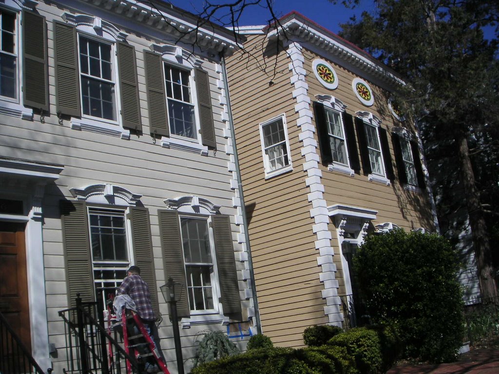 Spring cleaning on 29th Street by bullonboyd