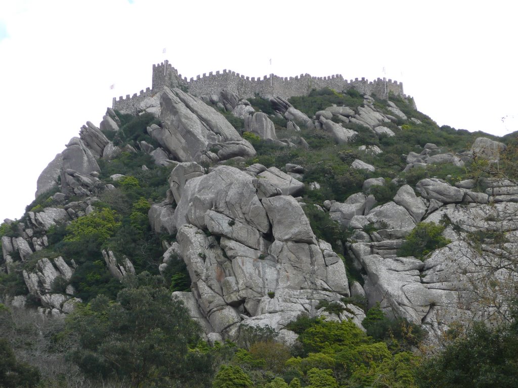 Moorish Castle, Sintra by Rob Ceccarelli