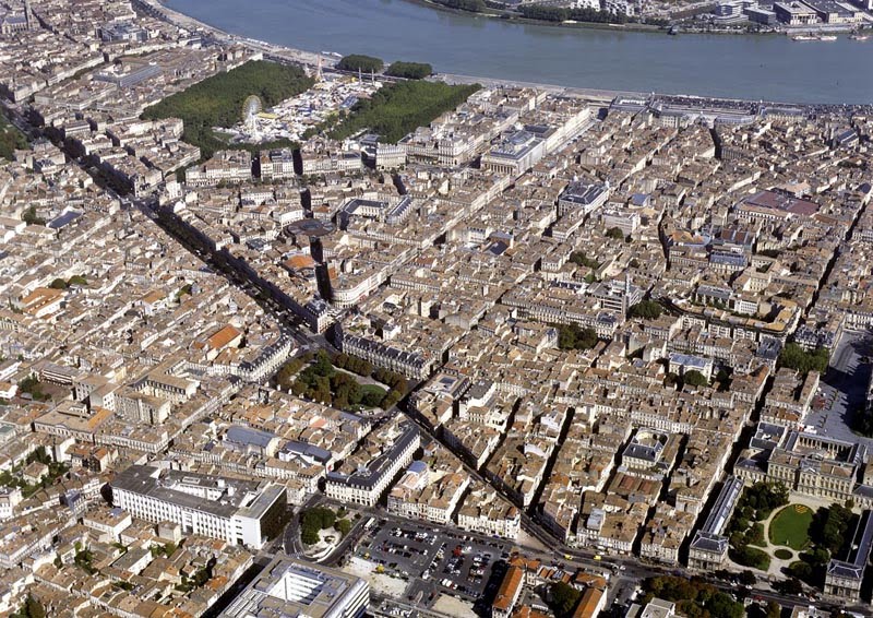 Bordeaux - Centre by P.A.T PHOTOS AERIENN…