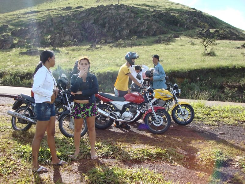 Alto da Serra da Moeda by Ricardo Faria