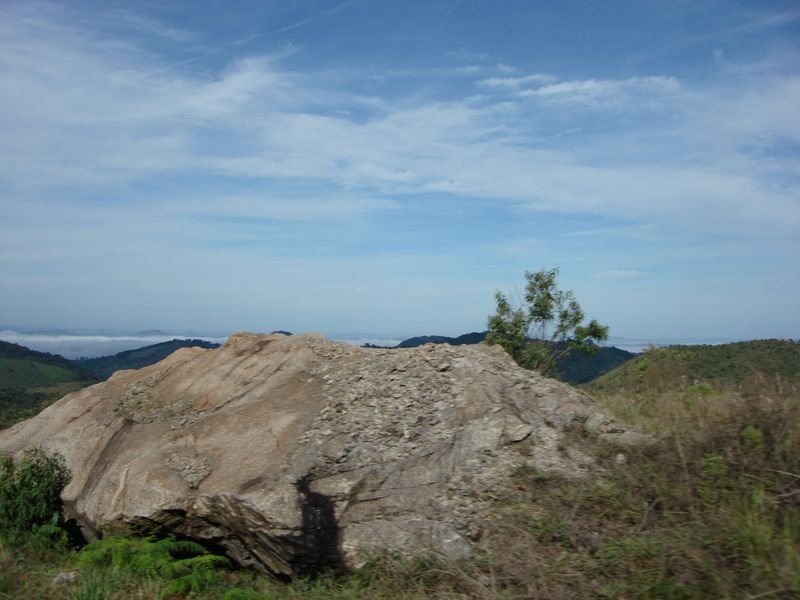 Serra da Moeda by Ricardo Faria