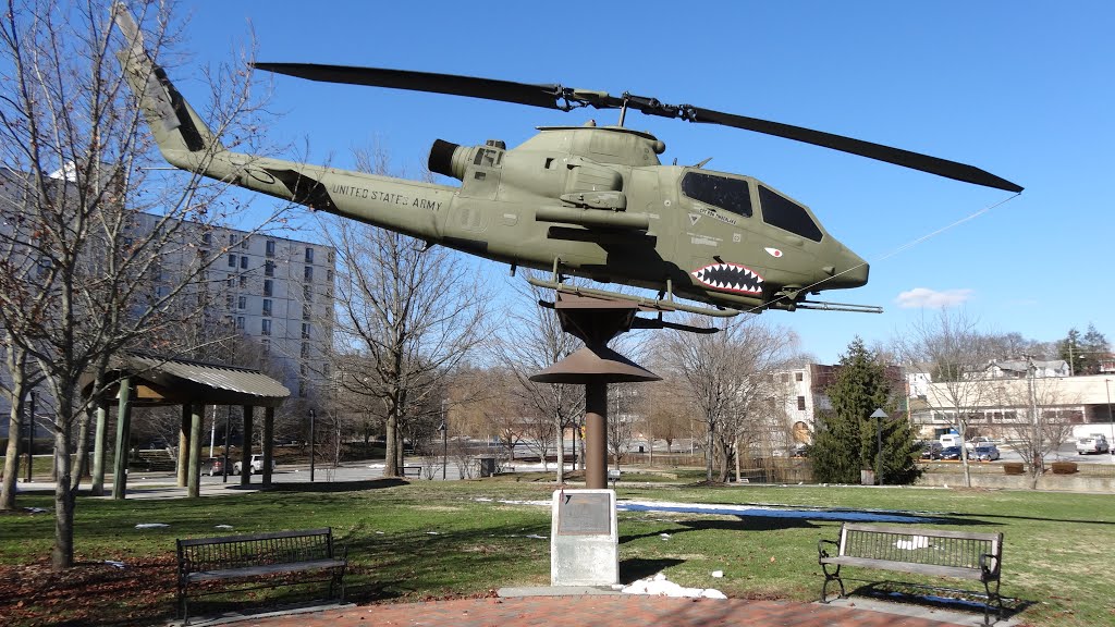 AH-1H Cobra, Veterans Memorial, Bristol, VA by chfstew