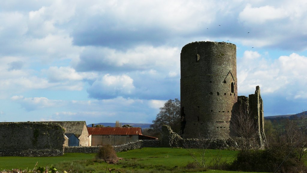 Tretower castle by vladosak