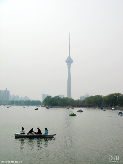 Yuyuantan Park and Central TV Tower 玉渊潭公园及中央电视塔 [PacPanMedia] by PacPanMedia