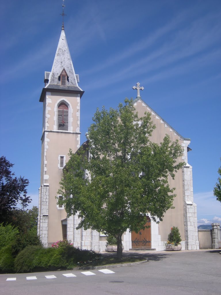 Menthonnex sous Clermont façade de l'église by Marc Lacelle