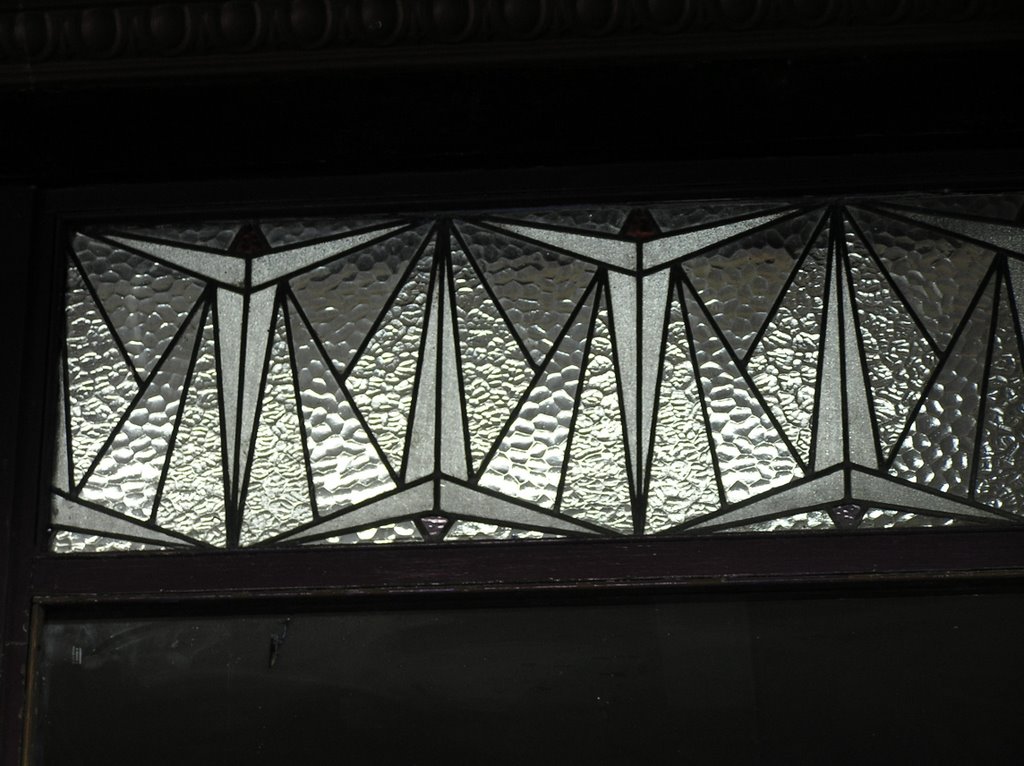 1930's deco window in Napier by Inspector H snaps