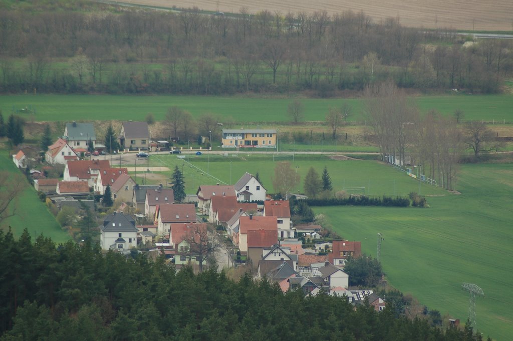 Sportplatz Remschütz - Blick vom Kulm by Die Reichmänner