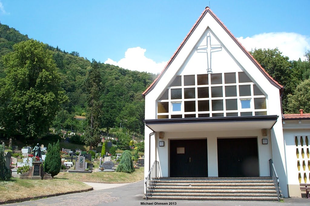 Einsegnungshalle in Annweiler by Michael Ohmsen