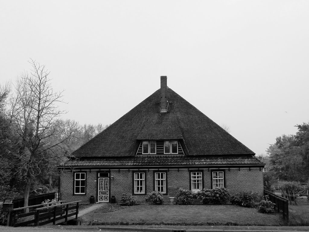 Farm, Munnikenweg Oudorp (NH), Netherlands by C. Bien (© CBP fotografie)