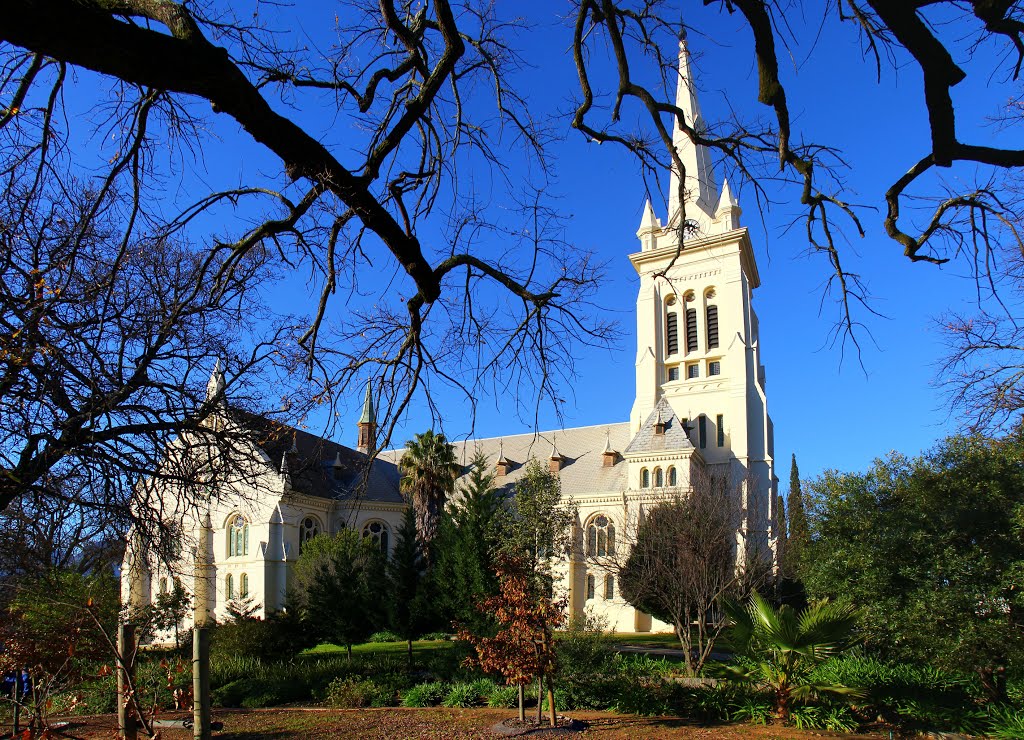 Dutch Reformed Church - Paarl by B. van Zyl