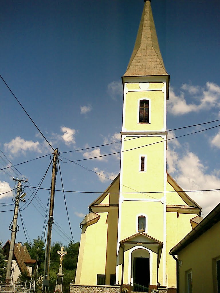 Kostol v Kokave nad Rimavicou / Church Kokava nad Rimavicou by Denis Ondriškovič