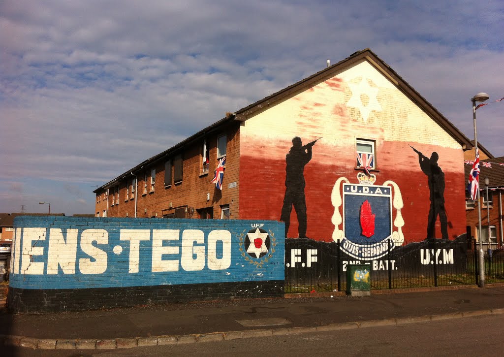 Loyalist mural by Keith Ruffles