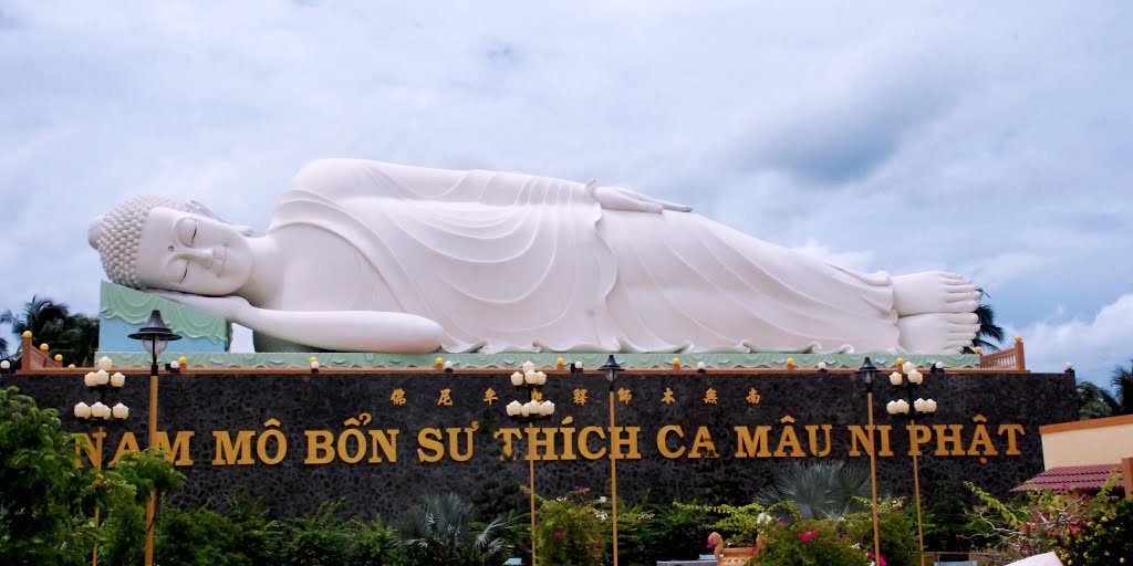 20130716-美拖永昌塔释迦牟尼佛Shakyamuni Buddha at Vinh Trang Pagoda, My Tho by 王令