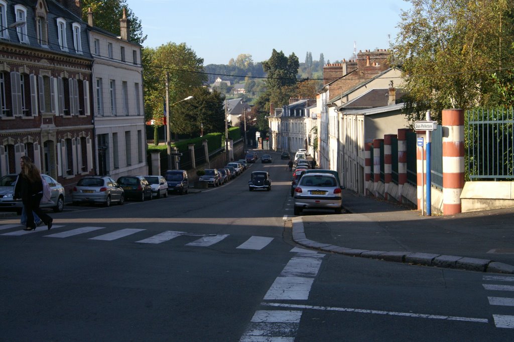 Boulevard Carnot - vue Est by pierrotleouf