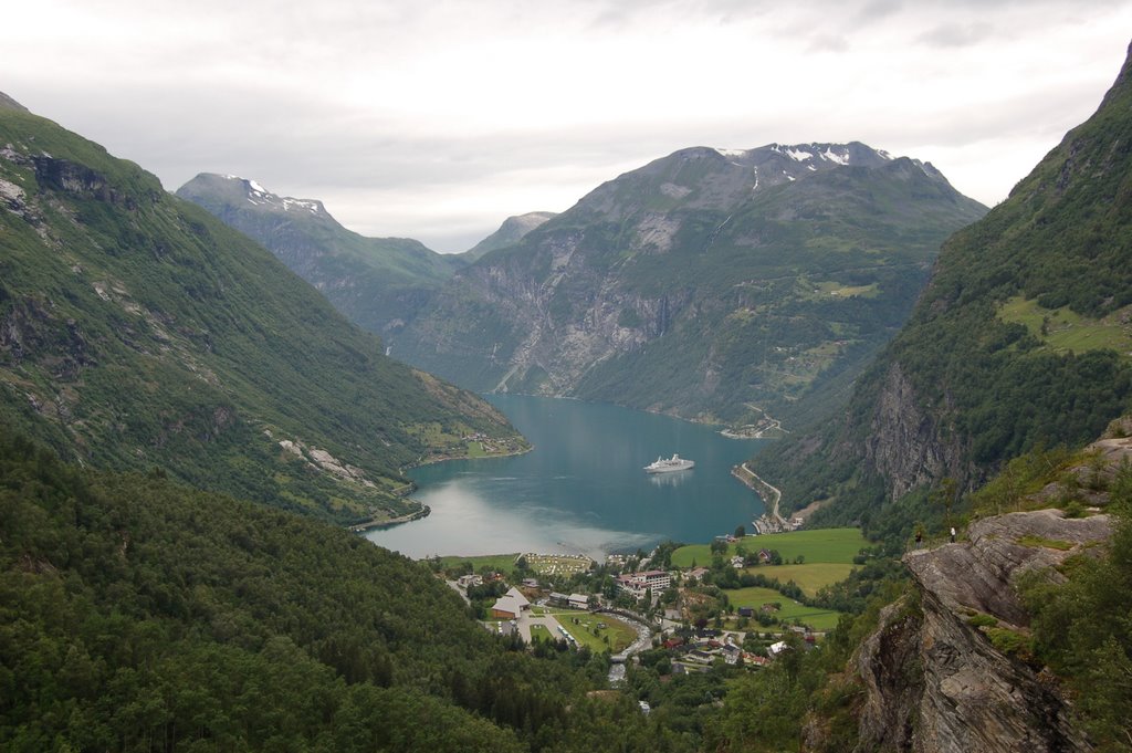 Geiranger by mariba12