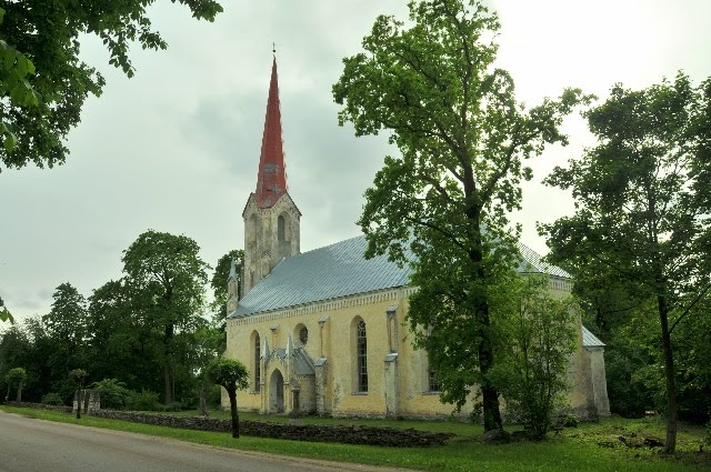 LIHULA ELISABETH CHURCH by Marek Pedask