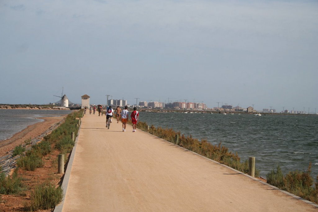 Paseo a la orilla del Mar Menor by jnerin