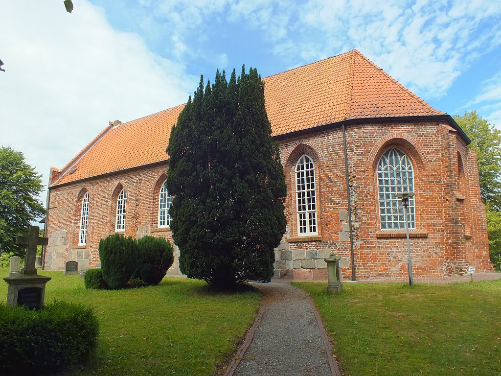 Cäcilien- und Margarethenkirche in Leerhafe by Klinky