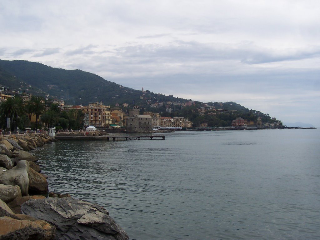 Rapallo by Luca Bertalmio