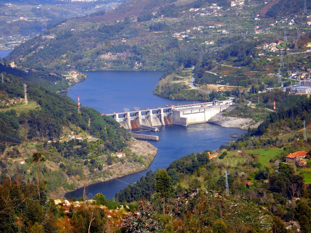 Barragem do Carrapatelo by ngomes