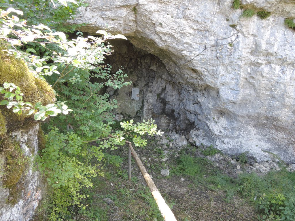 Nikolaushöhle Eingang by framaier