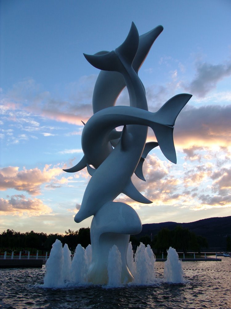 Kelowna Dolphins by Derek Hanking