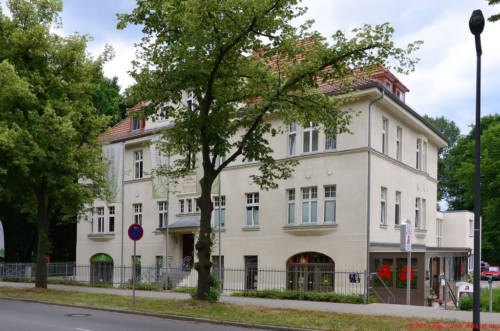 Dahlwitz-Hoppegarten - Haus Bellevue Lindenallee 7 aus dem Jahre 1912 von H. Krause by dukra