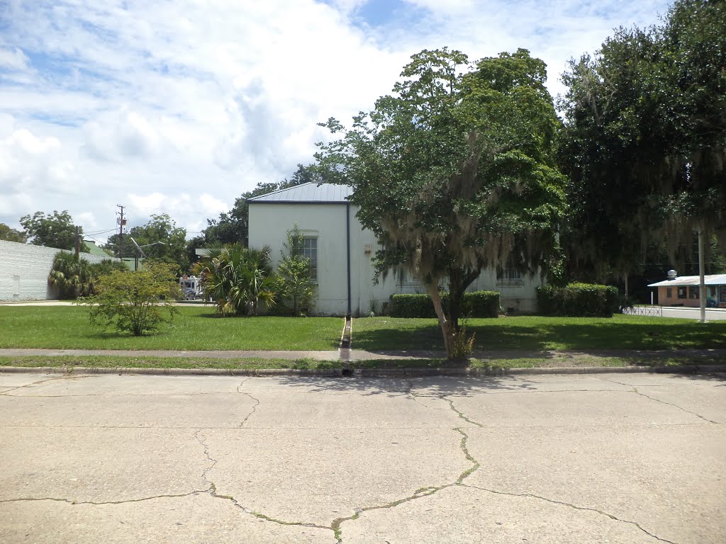 Jasper Post Office, Florida (West face) by mriveraz