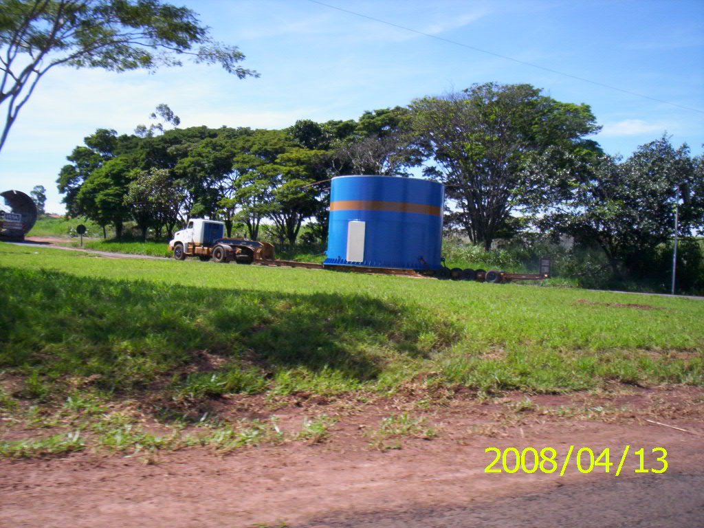 ...transportando o progresso SP 3l7 Rodovia Dr.Maurício Antunes Ferraz - Ibitinga -Itápolis SP by Luzia Frata