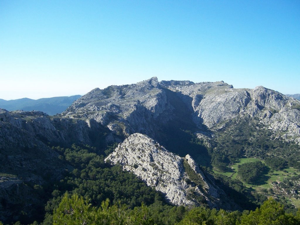 View to SW, Puig and Pas de na Maria by Seuche