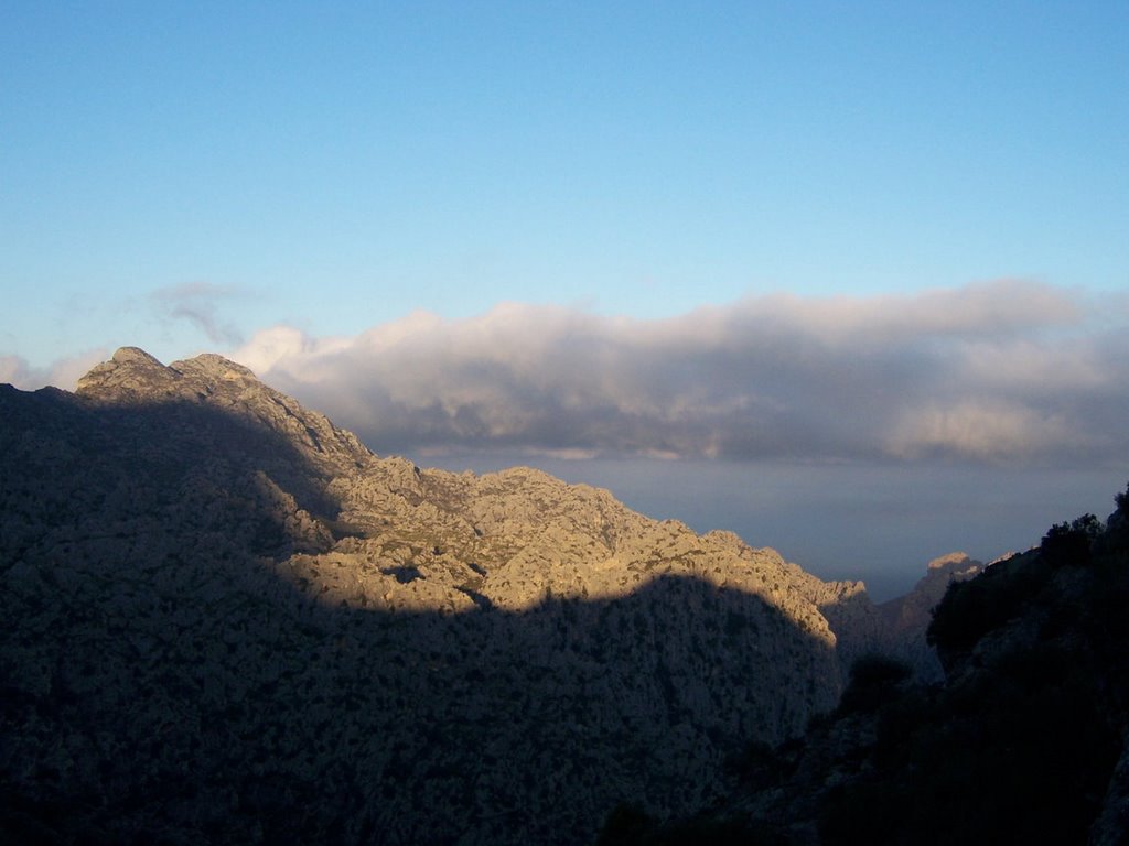 Morning spirit over the Torrent de Parais by Seuche