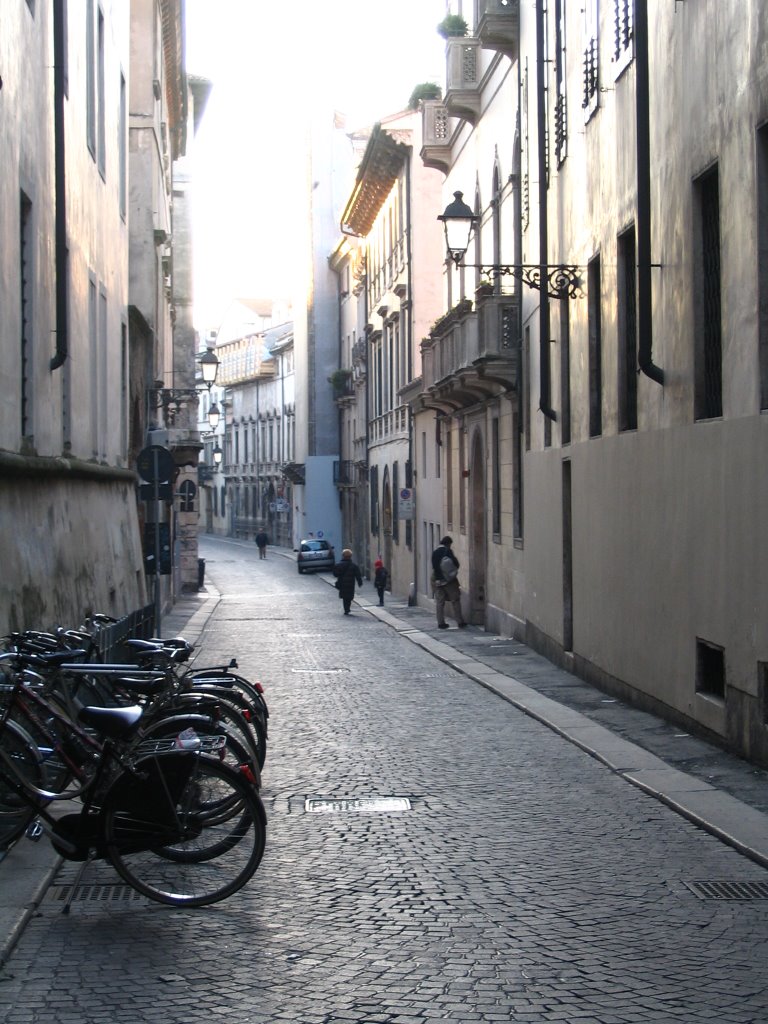 Por las calles de Vicenza by Elisabet Alfonso Lóp…